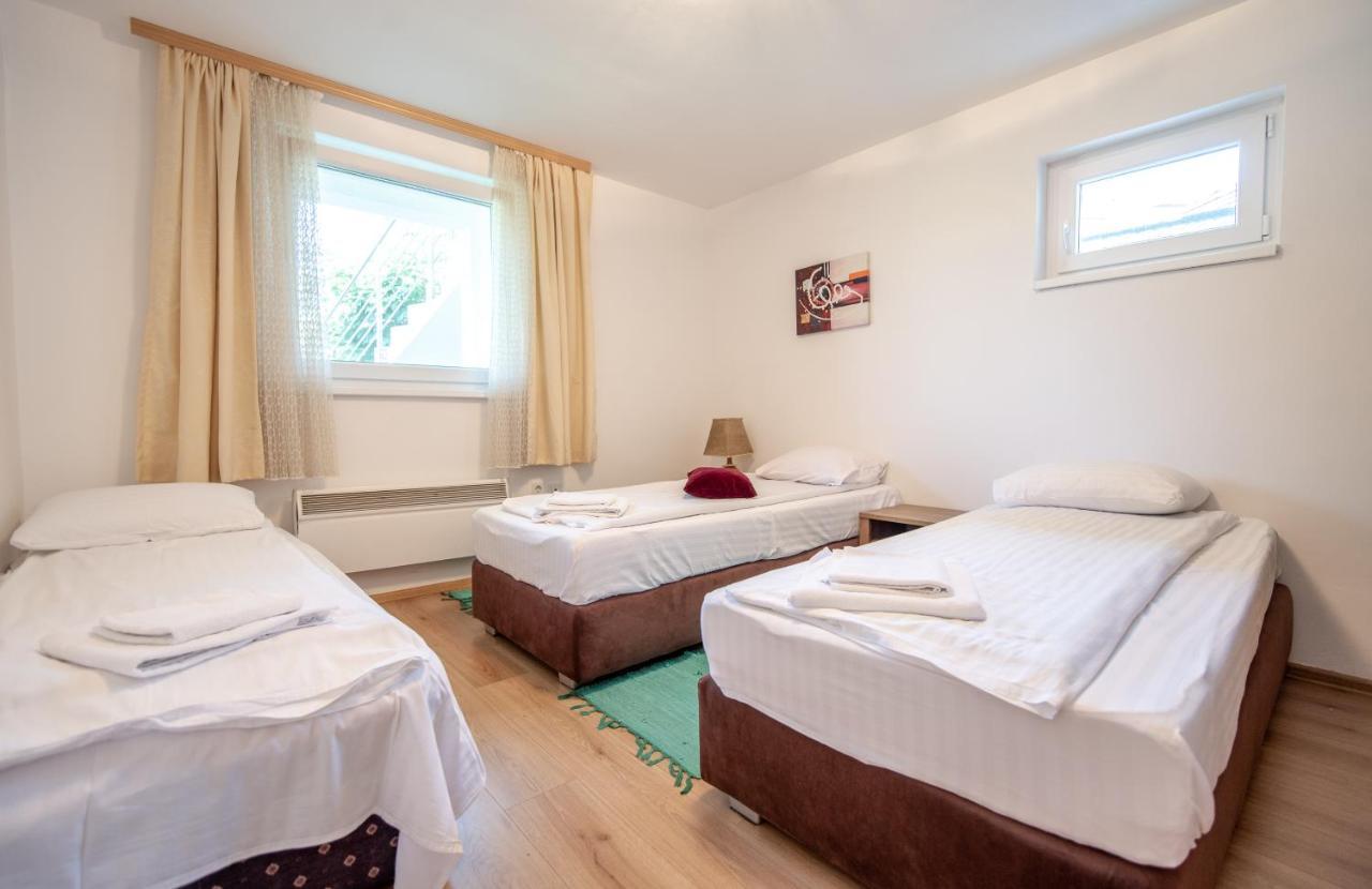 Apartman Mira Сараево Экстерьер фото