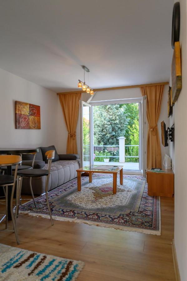 Apartman Mira Сараево Экстерьер фото