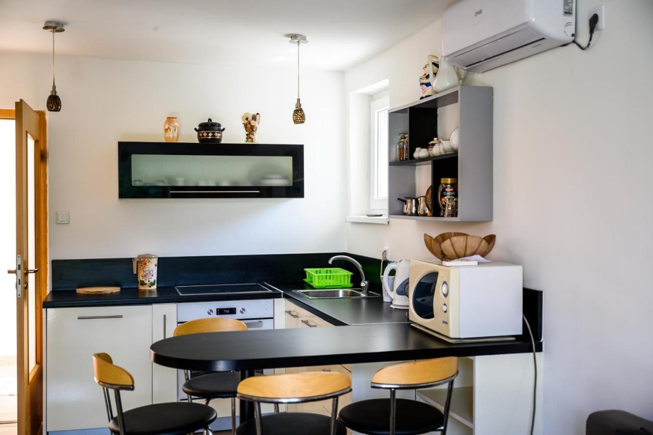 Apartman Mira Сараево Экстерьер фото
