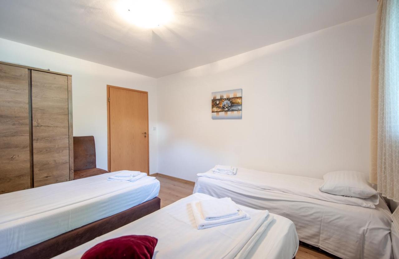 Apartman Mira Сараево Экстерьер фото